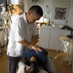 背骨、腰、骨盤矯正