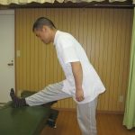 ハムストリングス、伸ばす、ストレッチ