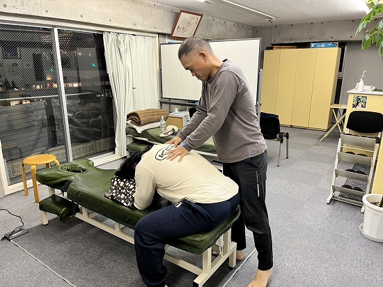 関節ニュートラル整体,PNF整体,腰痛,肩こり,ケア体操,セミナー,筋肉,靭帯,水道橋,後楽園