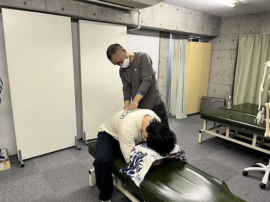 関節ニュートラル整体腰痛,肩こり,ケア体操,関節,筋肉,靭帯,可動域,柔軟性,筋力